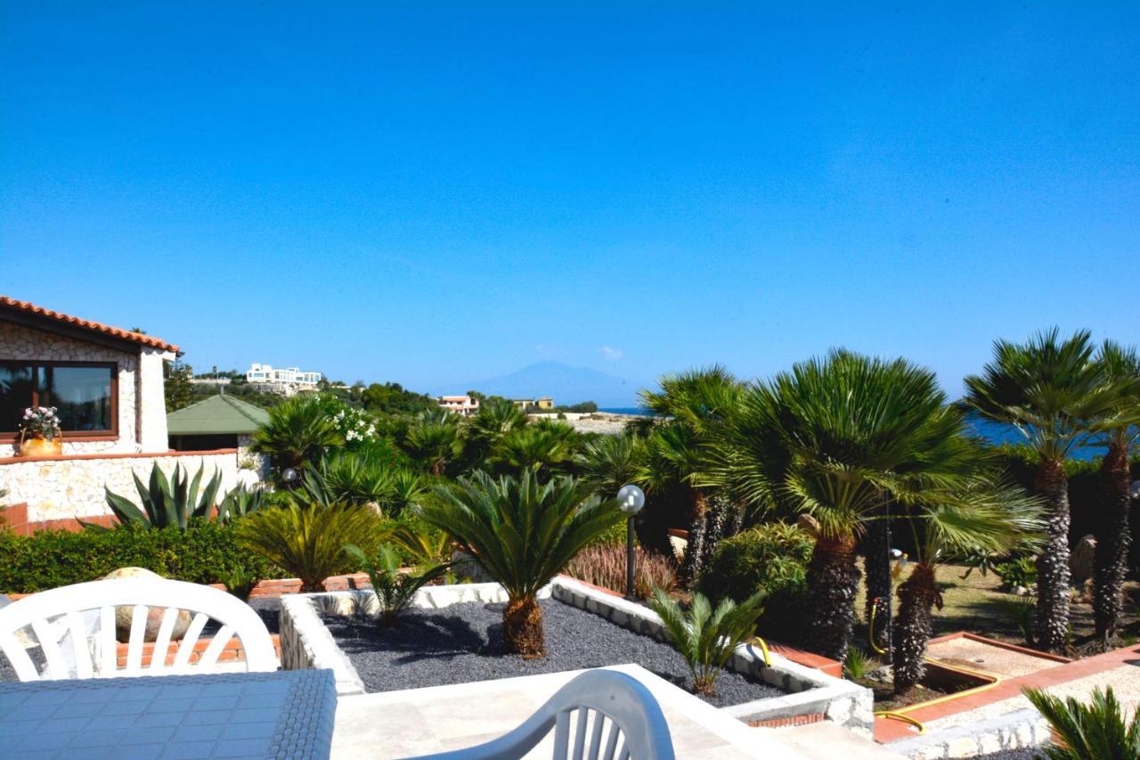 La Casa In Riva Al Mare Villa Augusta Exteriör bild